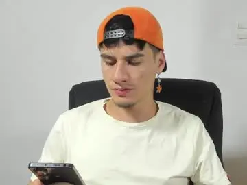 Chaturbate Sex Chat of dominic_radccliffe