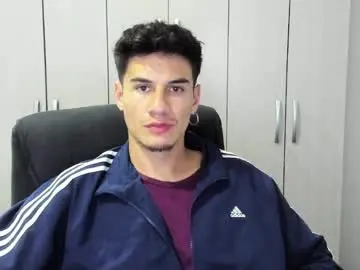 Chaturbate Live Sex Cam of dominic_radccliffe