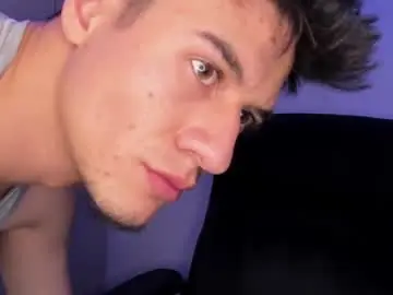 Chaturbate Adult Video Chat of dominic_radccliffe