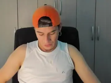 Chaturbate Adult Video Chat of dominic_radccliffe