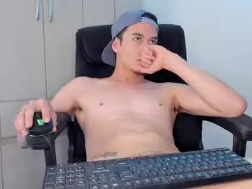 Chaturbate Watch Live Sex Cams of dominic_radccliffe