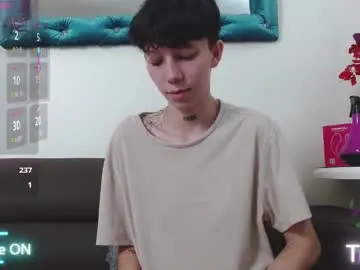 Chaturbate Free Porn Cam of liambrown09