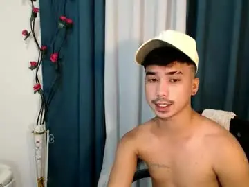 Chaturbate Free Live Porn of dave_cummers