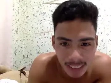 Chaturbate Live Sex of itzme_urboy