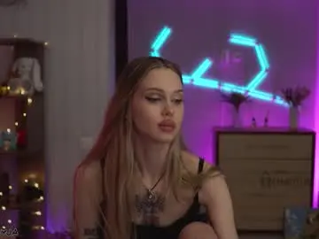 Chaturbate Live Porn of manifreyja