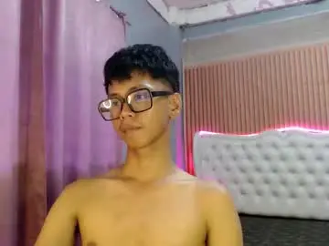 Chaturbate Best live sex cam show of nerdy_nate