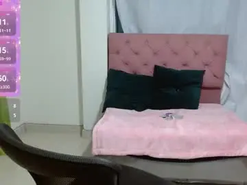 Chaturbate Best live sex cam show of redlips_f_w