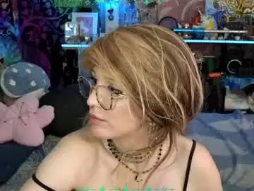 Chaturbate Watch Live Sex Cams of xaevynne