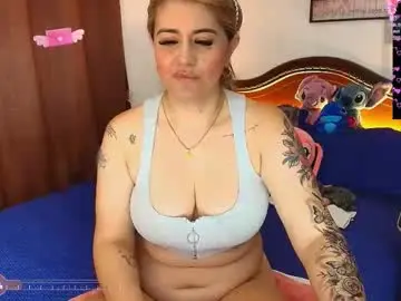 Chaturbate Nude Webcam of aamanda_queen