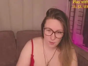 Chaturbate Live Sex Cam of cute_darina