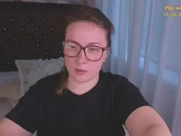 Chaturbate Live Sex Cam of cute_darina