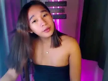 Chaturbate Nude Webcam of kiara_bedisa143