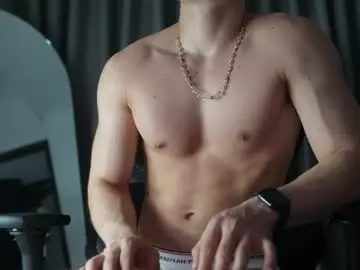 Chaturbate Sex Chat of max_cortes1_