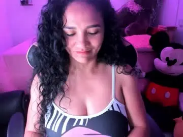 Chaturbate Best live sex cam show of rayza_mature_
