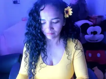 Chaturbate Best live sex cam show of rayza_mature_