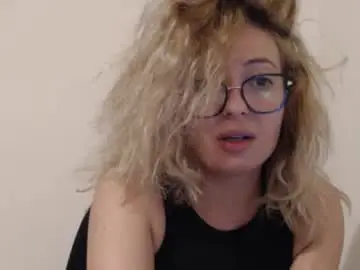 Chaturbate Free Live Porn of selenna_emma843468