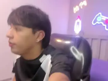 Chaturbate Live Sex Cam of stiwentwink