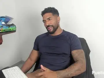 Chaturbate Nude Webcam of xtipp3r