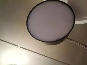 Chaturbate Free Porn Cam of blackfenderdogs