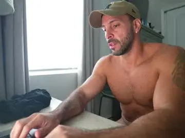 Chaturbate Watch Live Sex Cams of brucestryker