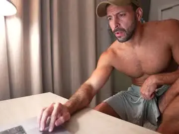 Chaturbate Live Sex Cam of brucestryker