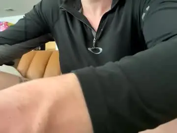 Chaturbate Free Porn Cam of deeyungguy