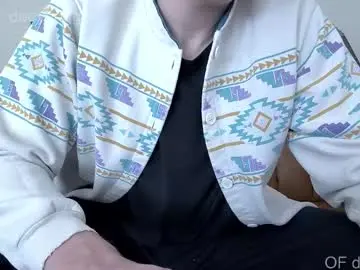 Chaturbate Free Live Porn of deeyungguy