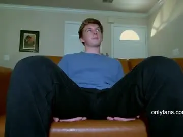 Chaturbate Sex Cam of deeyungguy