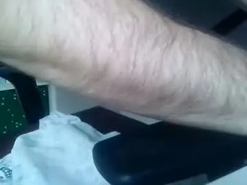 Chaturbate Live Sex Cam of heretocum30