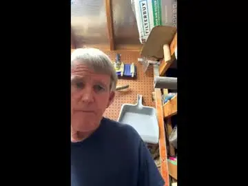 Chaturbate Free Porn Cam of huskey300