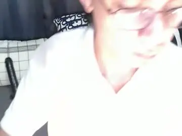 Chaturbate Adult Video Chat of urpinoyasianx