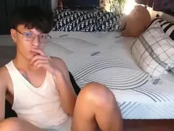 Chaturbate Best live sex cam show of urpinoyasianx