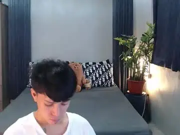 Chaturbate Free Porn Cam of urpinoyasianx