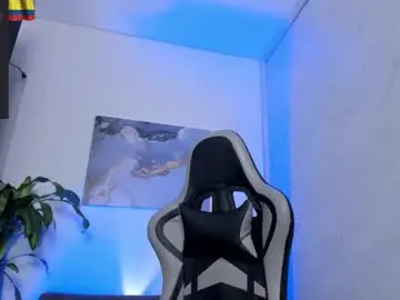 Chaturbate Watch Live Sex Cams of yeiko_romero_