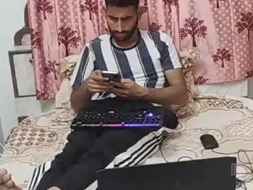 Chaturbate Free Porn Cam of bigcockboy2580