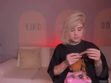 Chaturbate Adult Video Chat of carlabrunni_