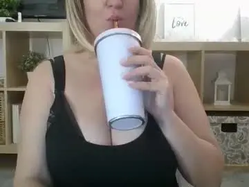 Chaturbate Watch Live Sex Cams of danahotmilf