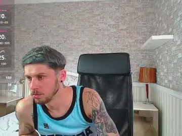 Chaturbate Live Sex Cam of jonahshaw