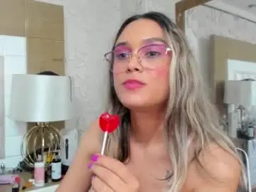 Chaturbate Adult Webcam of tarahot_
