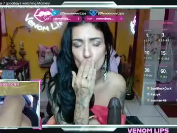 Chaturbate Live Sex of venomouslips