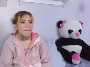 Chaturbate Free Live Porn of katty_candyy