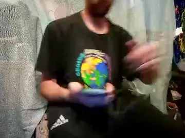 Chaturbate Live Sex Cam of spermdoner23