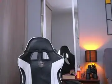 Chaturbate Watch Live Sex Cams of tyler_muscle