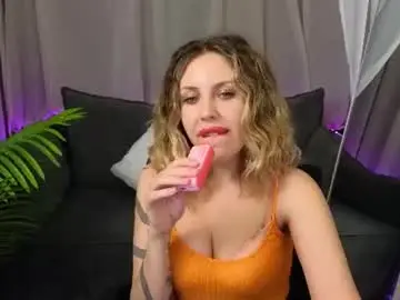 Chaturbate Best live sex cam show of _amymoore