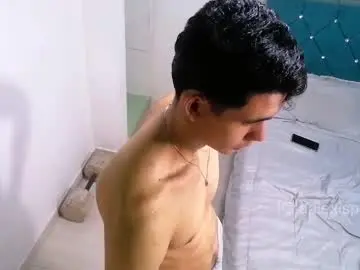 Chaturbate Live Sex Cam of alexispaez457062