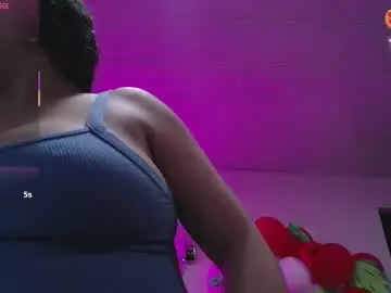 Chaturbate Adult Video Chat of cristal_horny19