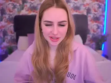 Chaturbate Live Sex Cam of divinejasss