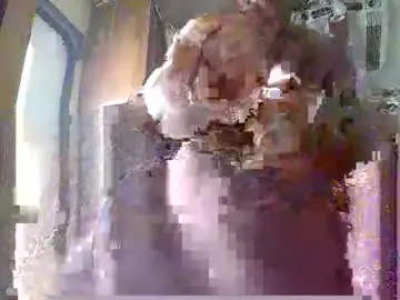 Chaturbate Live Porn of littlegrey376