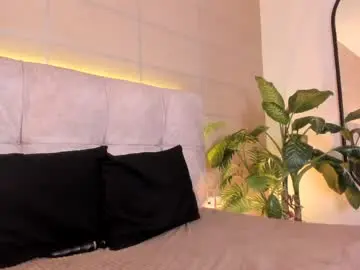 Chaturbate Adult Webcams of sara_mac_