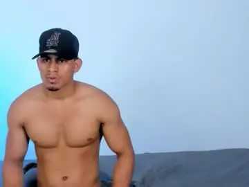 Chaturbate Live Porn of alan_newton1